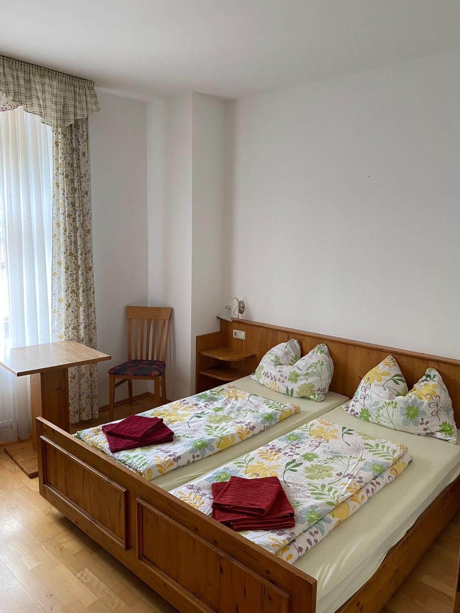 Gasthaus Wildrast Hotel Gopfritz an der Wild ภายนอก รูปภาพ